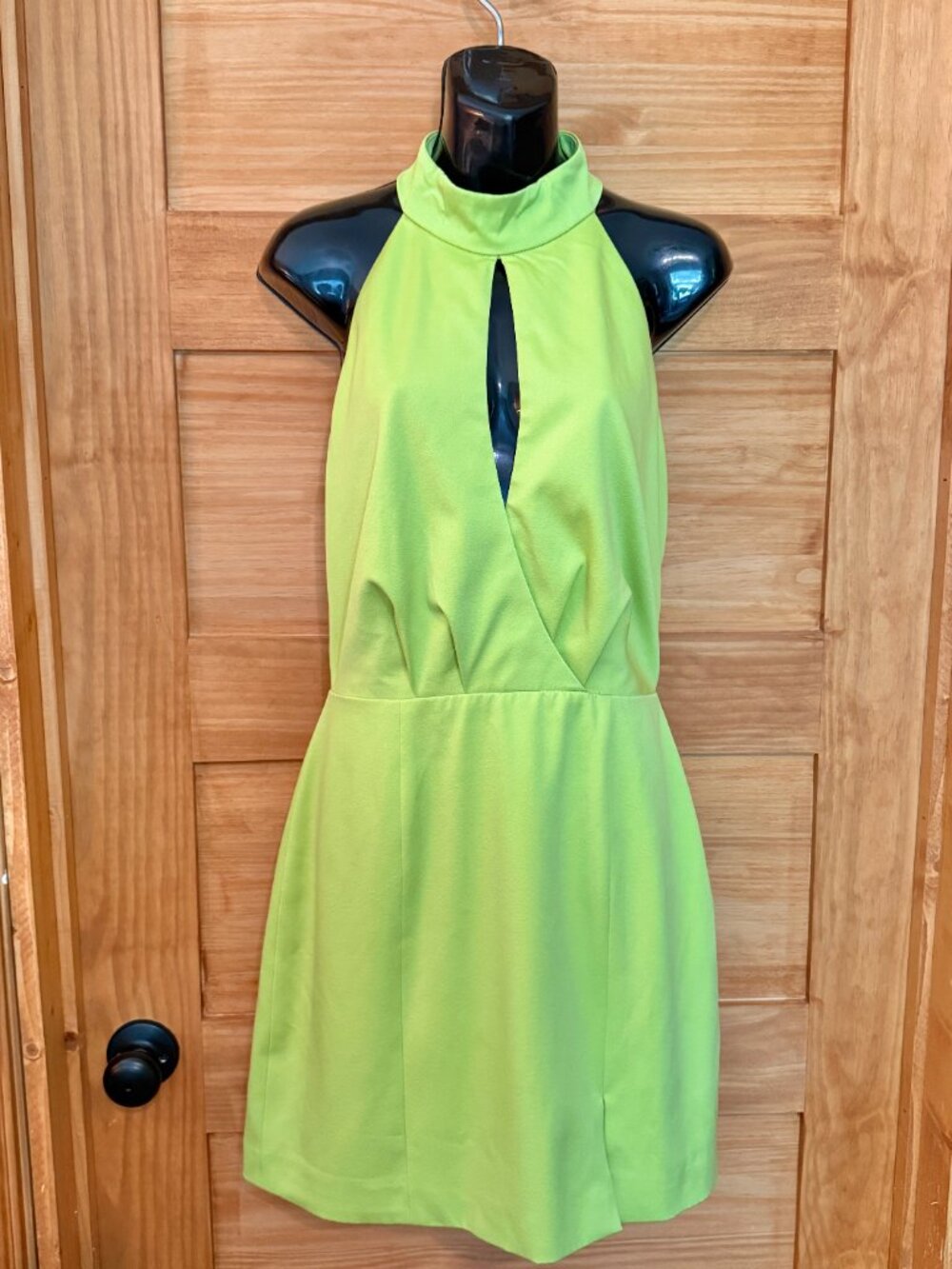 Elliatt x REVOLVE Regan Citrus Lime Green Halter Cut Out Mini Dress size M - Picture 2 of 7